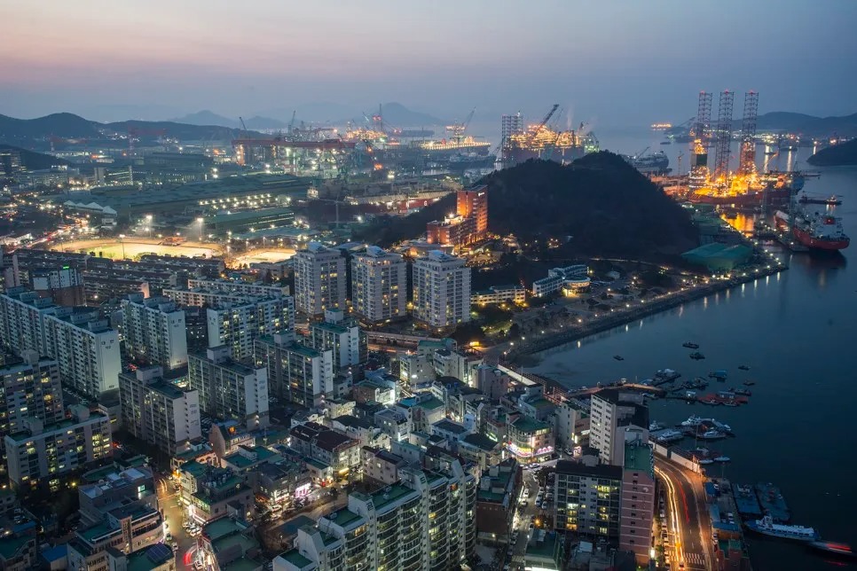 Exploring the Dynamic Landscape of Geoje Office